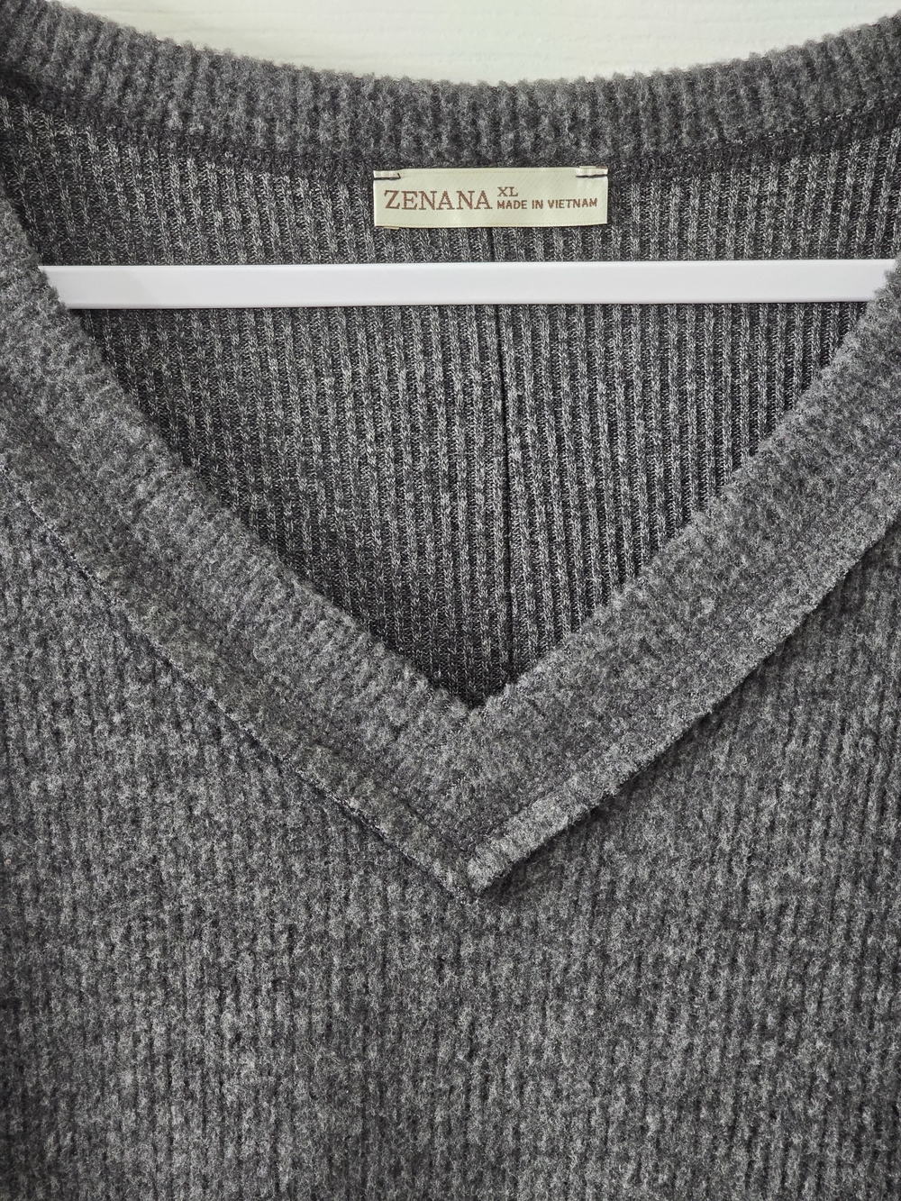 NWOT Zenana Brushed Microfiber Long Sleeve V-Neck Grey Top - XL - Picture 2 of 5